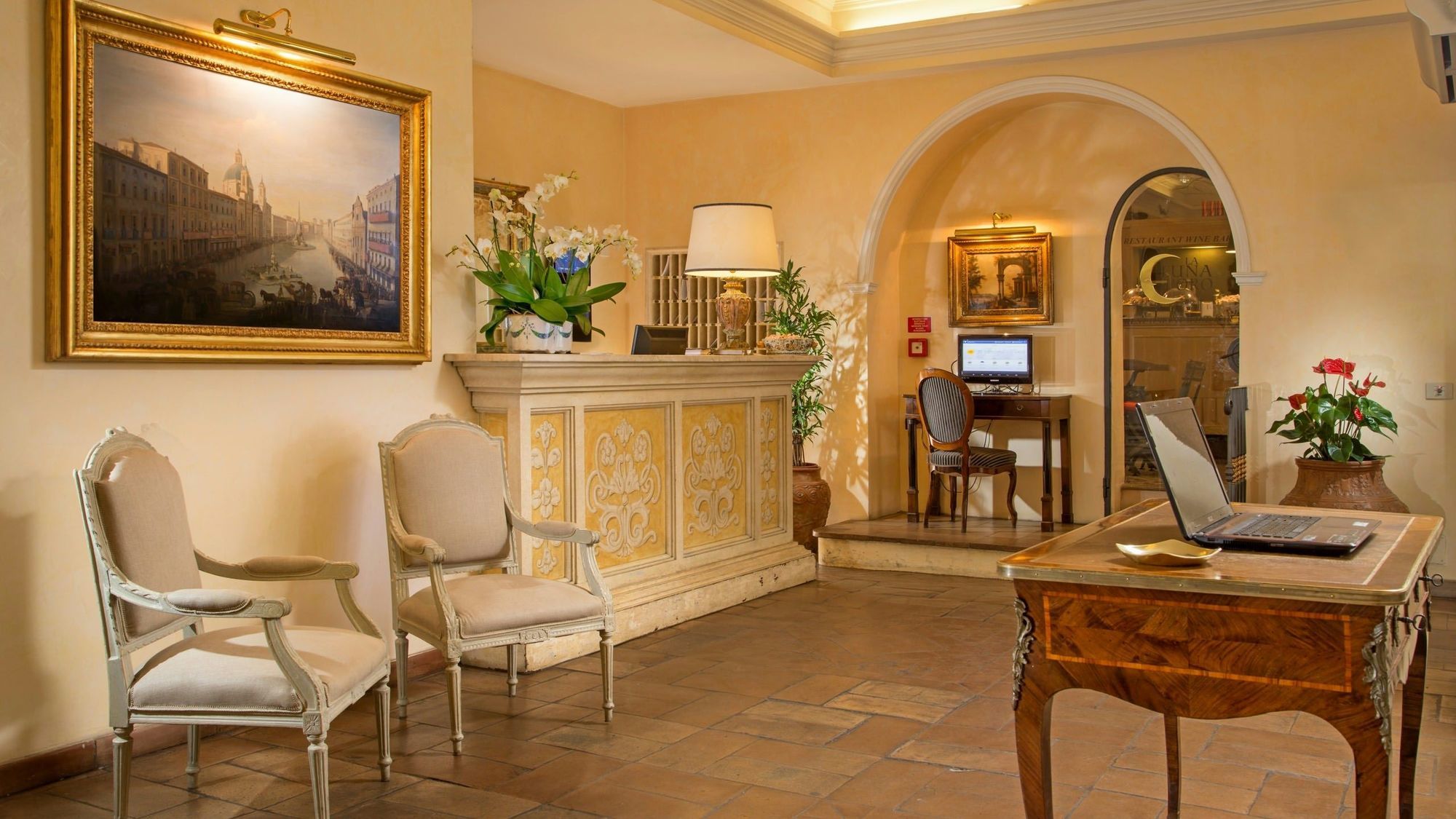 Hotell Mozart 4*